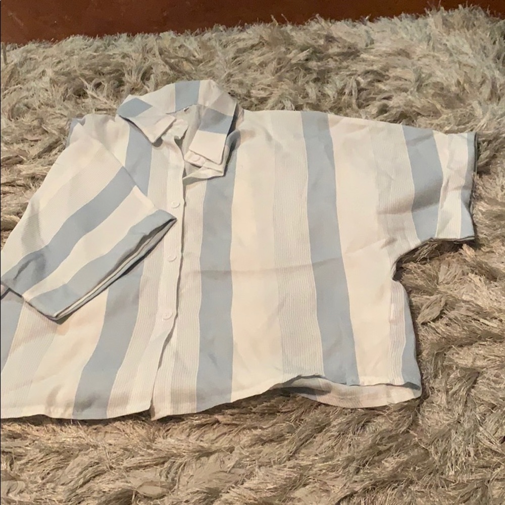 Blue and white stripe cropped button down